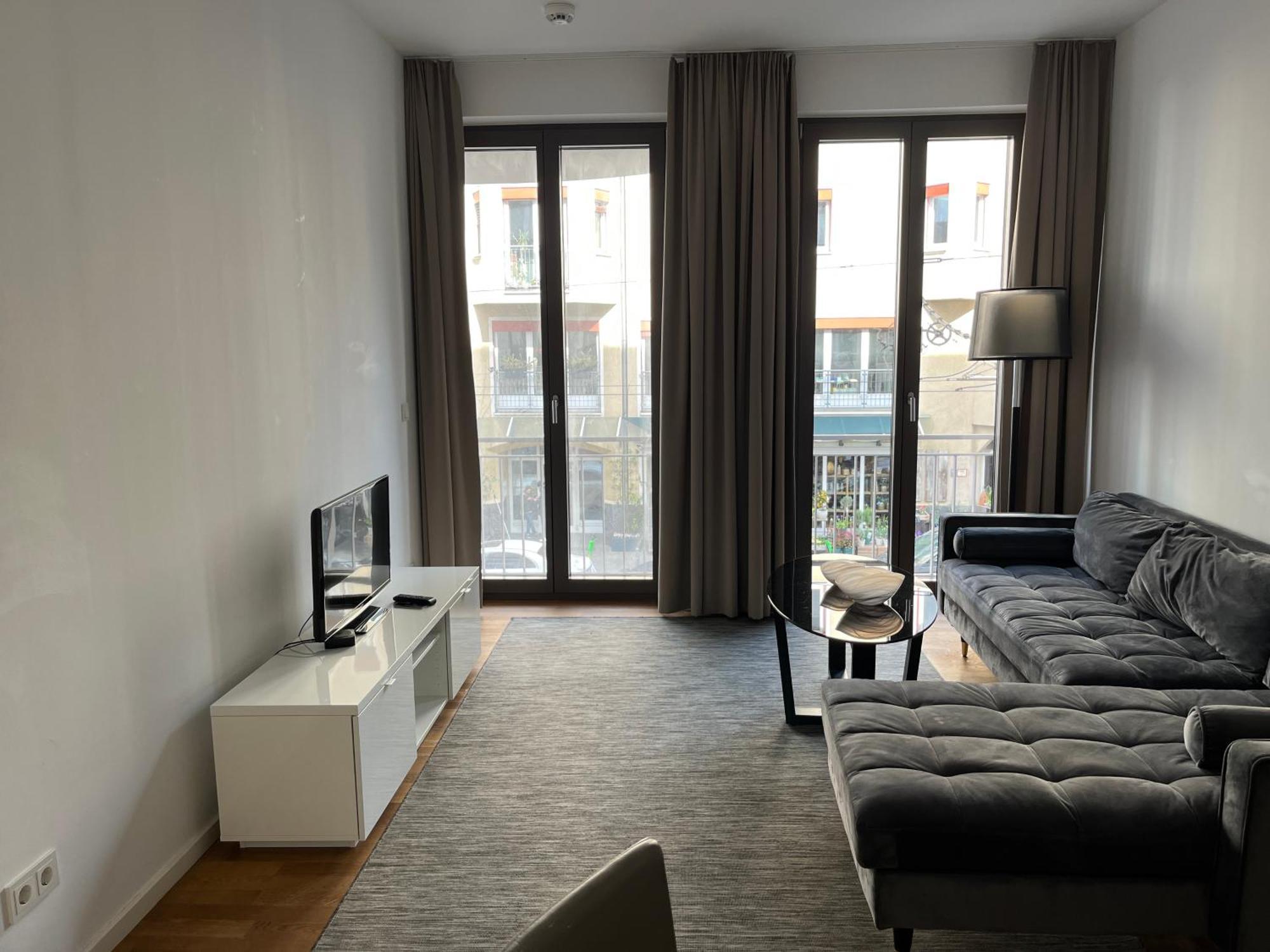 Modern Apartment In Mitte Berlino Esterno foto